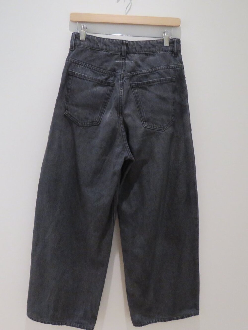MM6 MAISON MARGIELA Gray Raw Edge Wide Leg Jeans Size 29 Avant Garde Minimalist - Picture 10 of 14